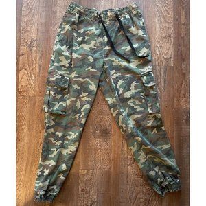 Forever 21 Camo Joggers